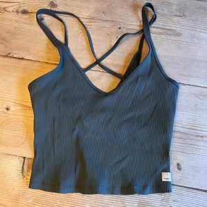 Vuori sports bra